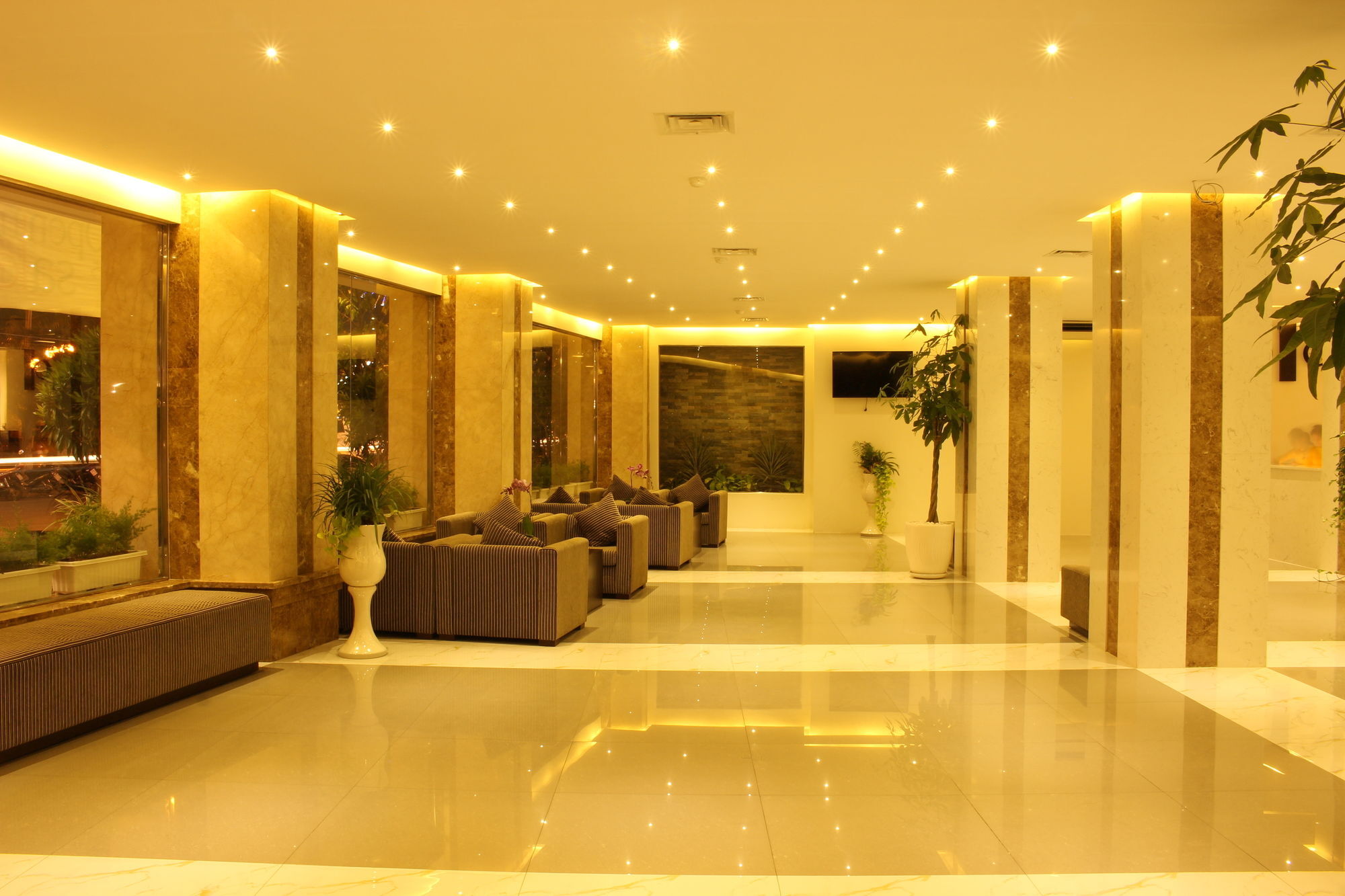 International Hotel Кантхо Экстерьер фото