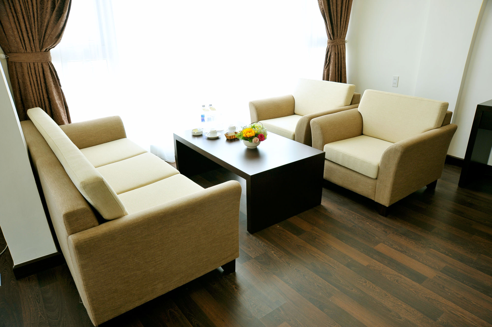 International Hotel Кантхо Экстерьер фото